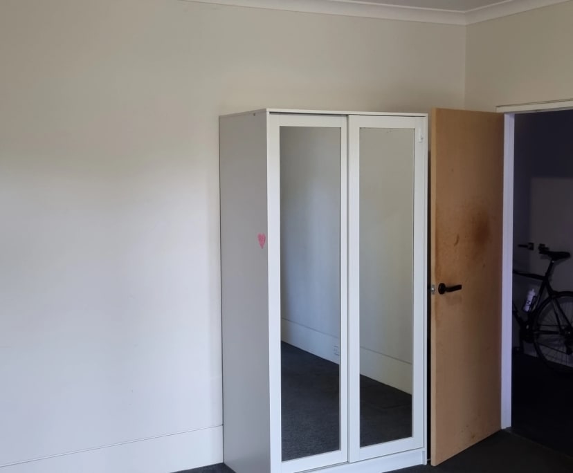 $250, Share-house, 4 bathrooms, Wendouree VIC 3355