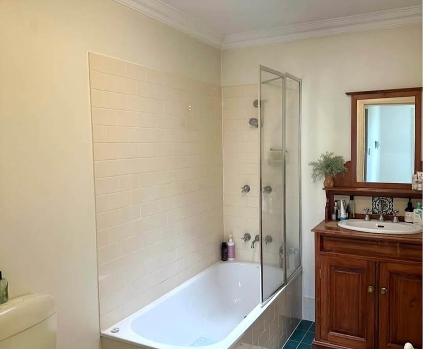 $195, Share-house, 3 bathrooms, Yeerongpilly QLD 4105