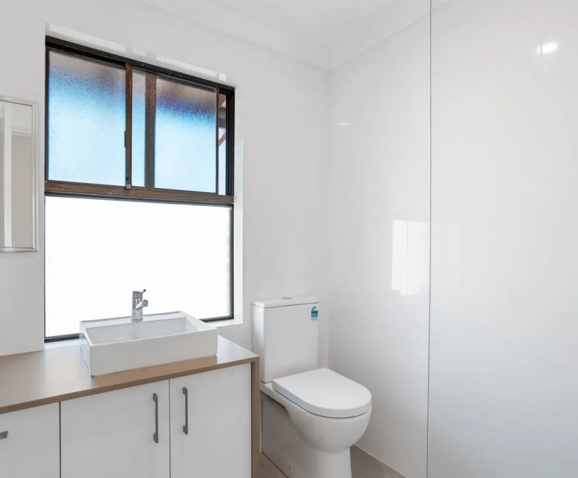 $330, Share-house, 5 bathrooms, North Beach WA 6020