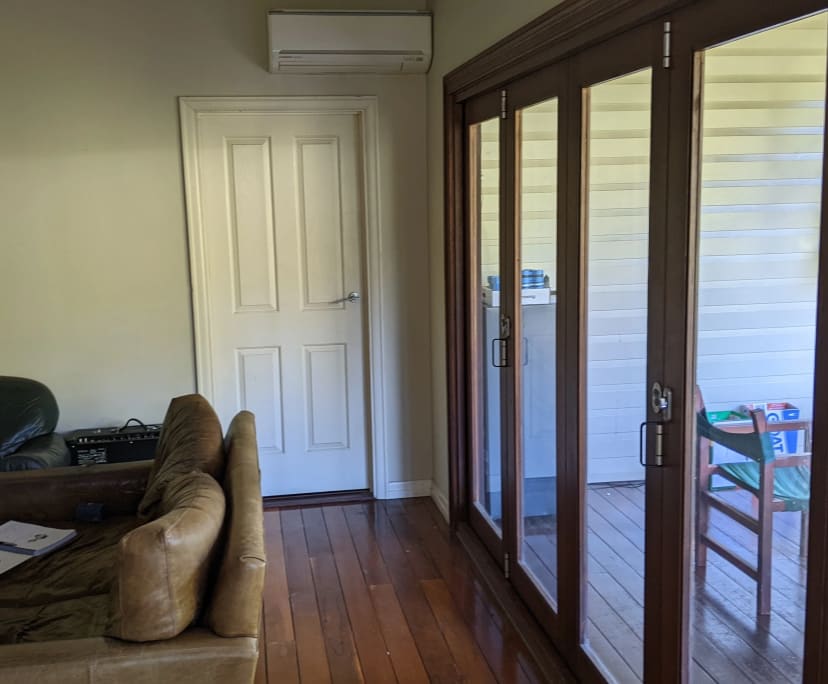 $173, Share-house, 4 bathrooms, Bardon QLD 4065
