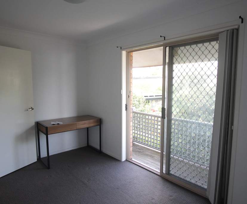 Unfurnished room in a flatshare