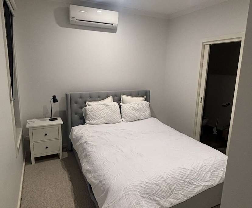 Furnished room with own bathroom