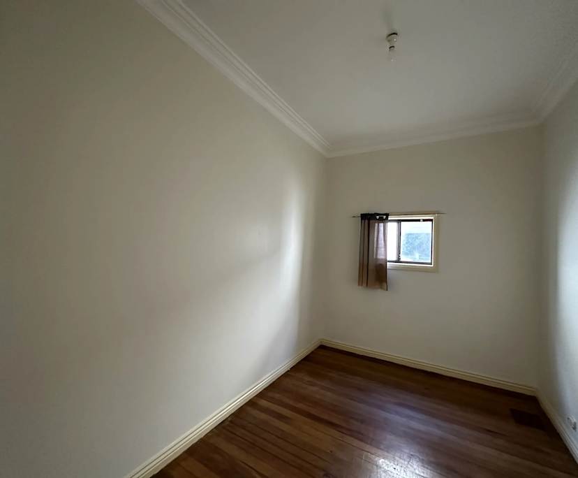 Unfurnished room in a share house