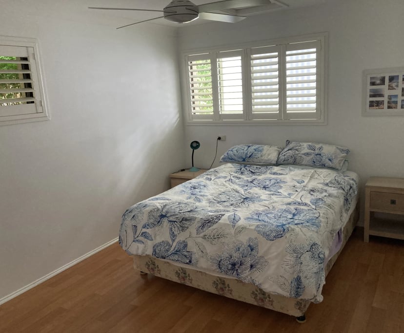 Furnished room in a share house