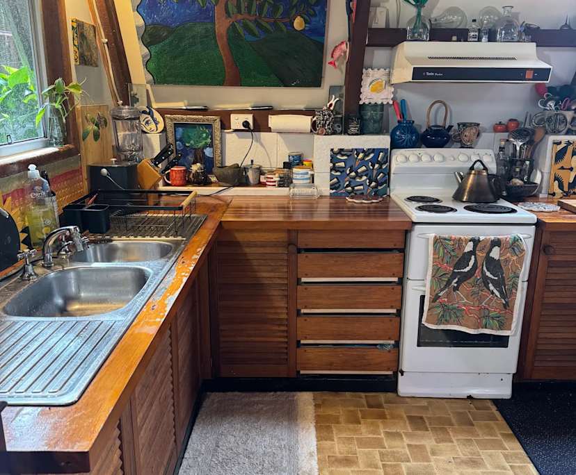 $350, Share-house, 2 bathrooms, Sunshine Beach QLD 4567