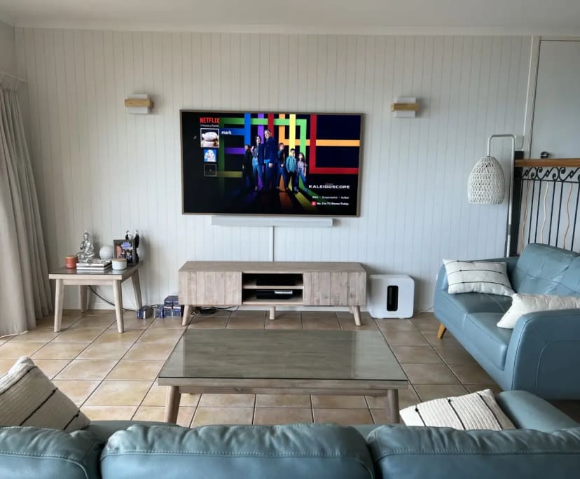 $370, Flatshare, 3 bathrooms, Airlie Beach QLD 4802