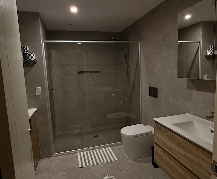 Furnished room with own bathroom