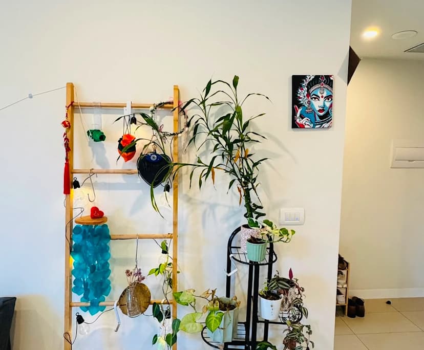 Unfurnished room with own bathroom