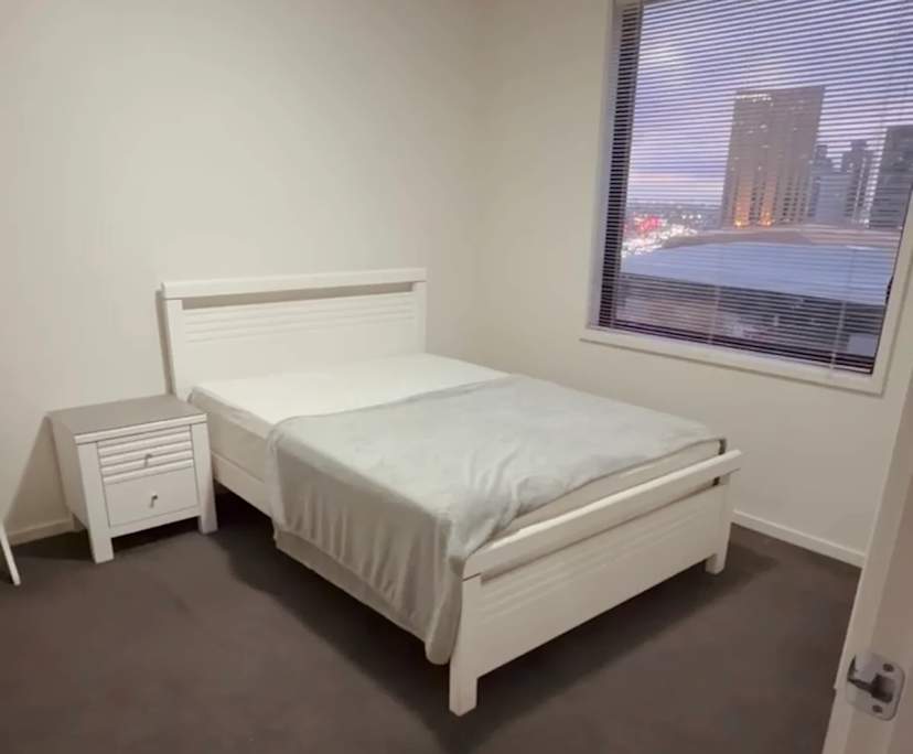propertyImage