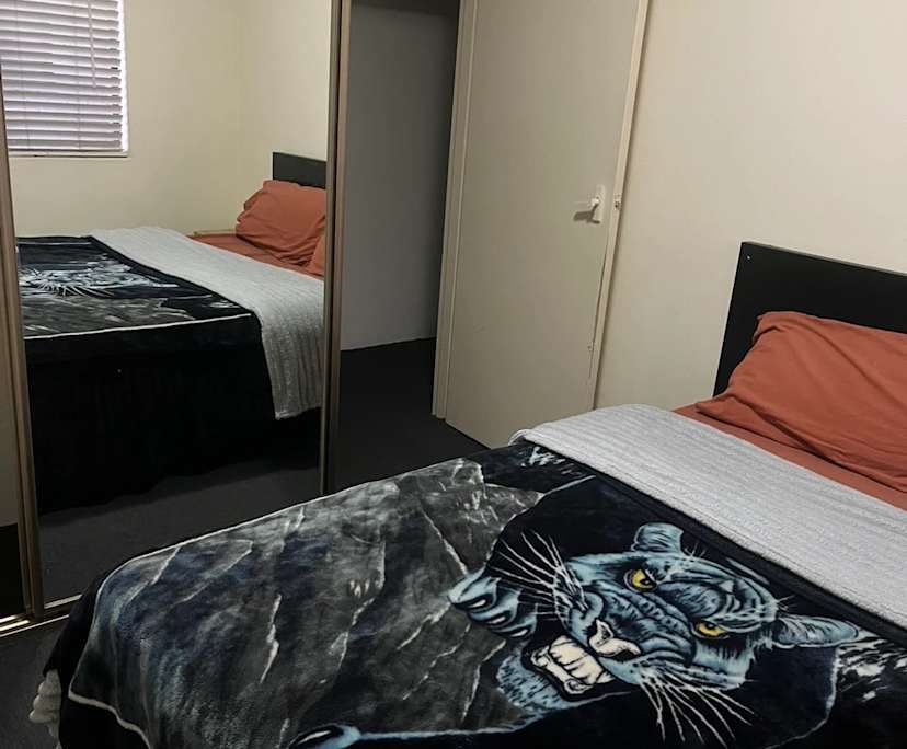 Unfurnished room in a flatshare