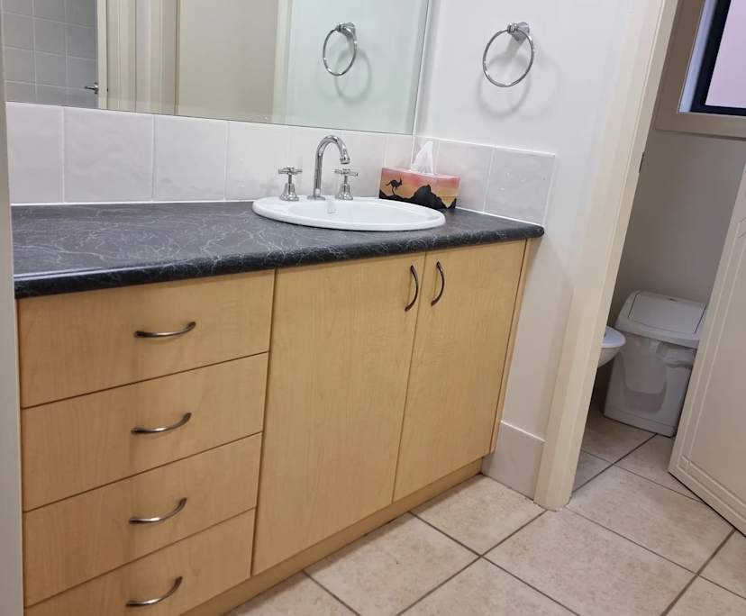 $250, Share-house, 4 bathrooms, Corlette NSW 2315