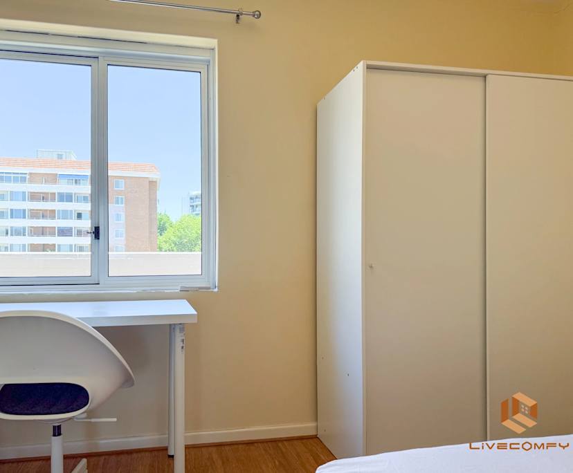 $530, Flatshare, 3 bathrooms, South Perth WA 6151