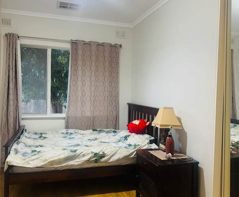 $200, Share-house, 3 bathrooms, Para Hills SA 5096