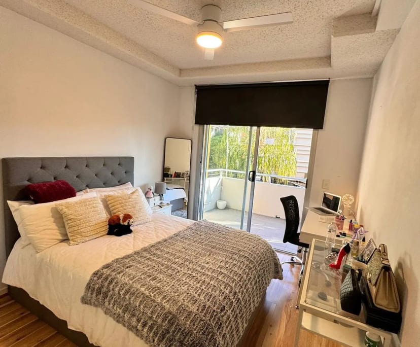 Furnished room with own bathroom