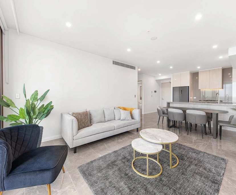 Furnished room with own bathroom