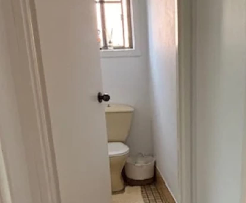 $750, Whole-property, 2 bathrooms, Broadbeach QLD 4218