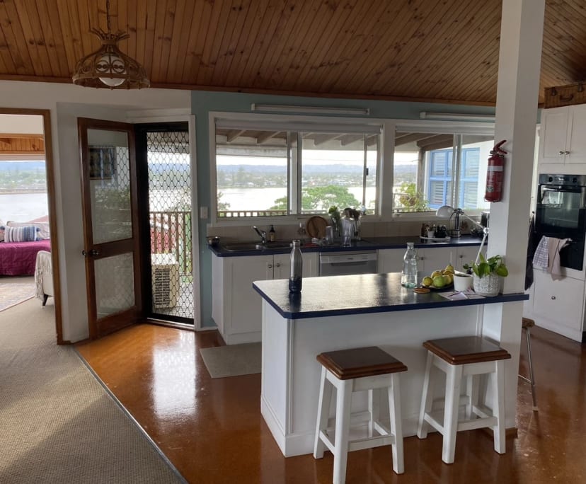 Room in a share house