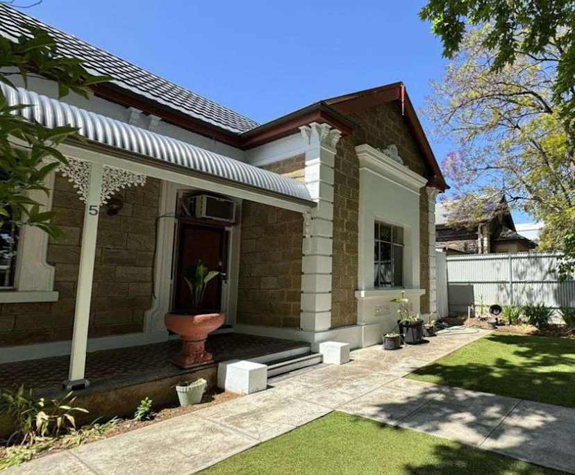 Unfurnished room in a share house