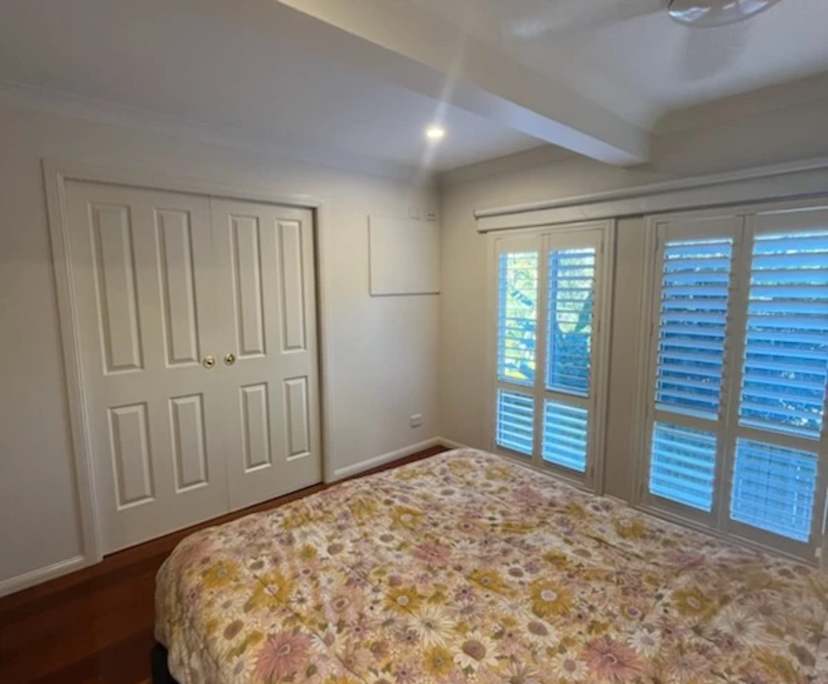 $325, Share-house, 3 bathrooms, Hawthorne QLD 4171