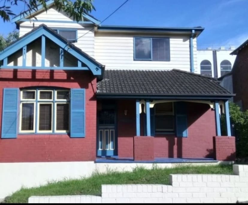 $370, Share-house, 5 bathrooms, Greenwich NSW 2065