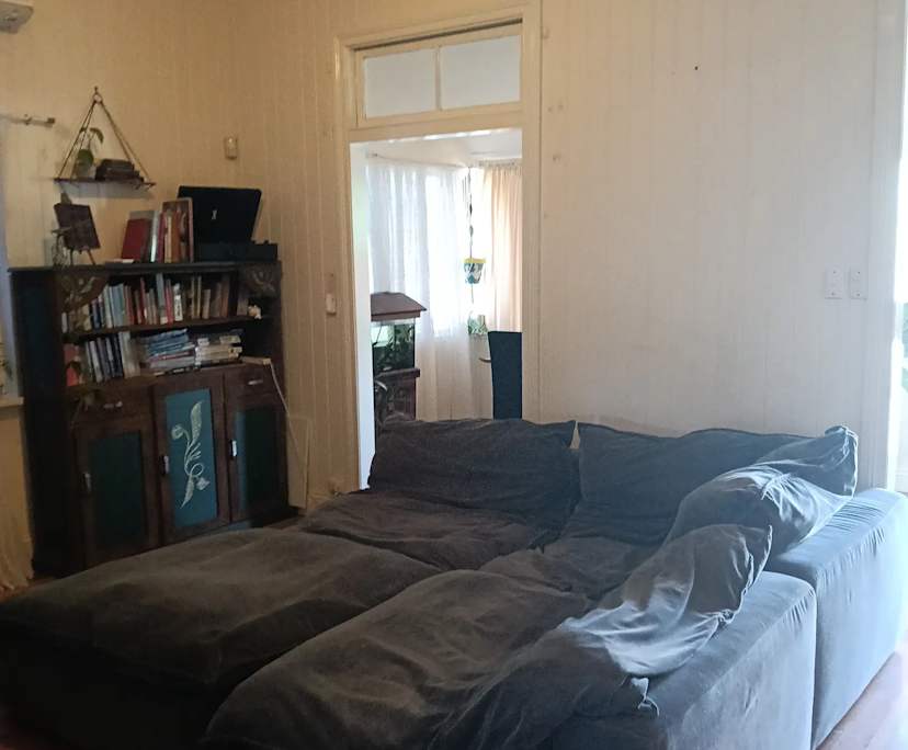 Unfurnished room in a share house