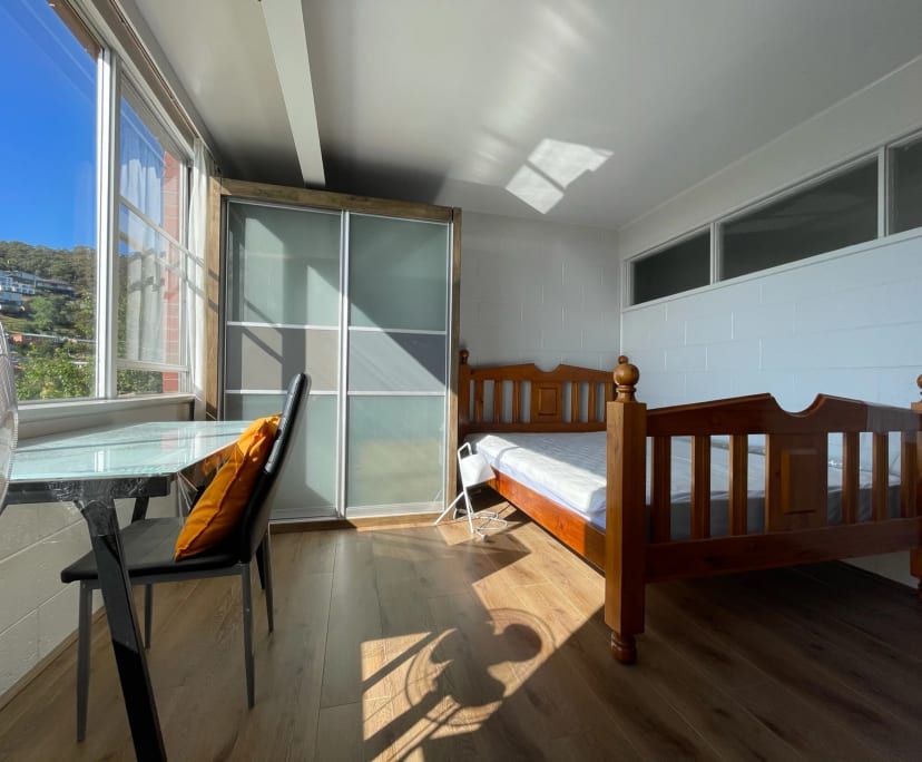 Furnished room in a share house