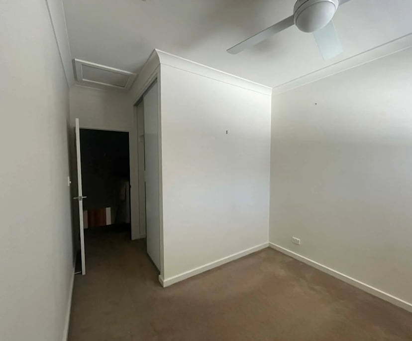 Unfurnished room in a share house