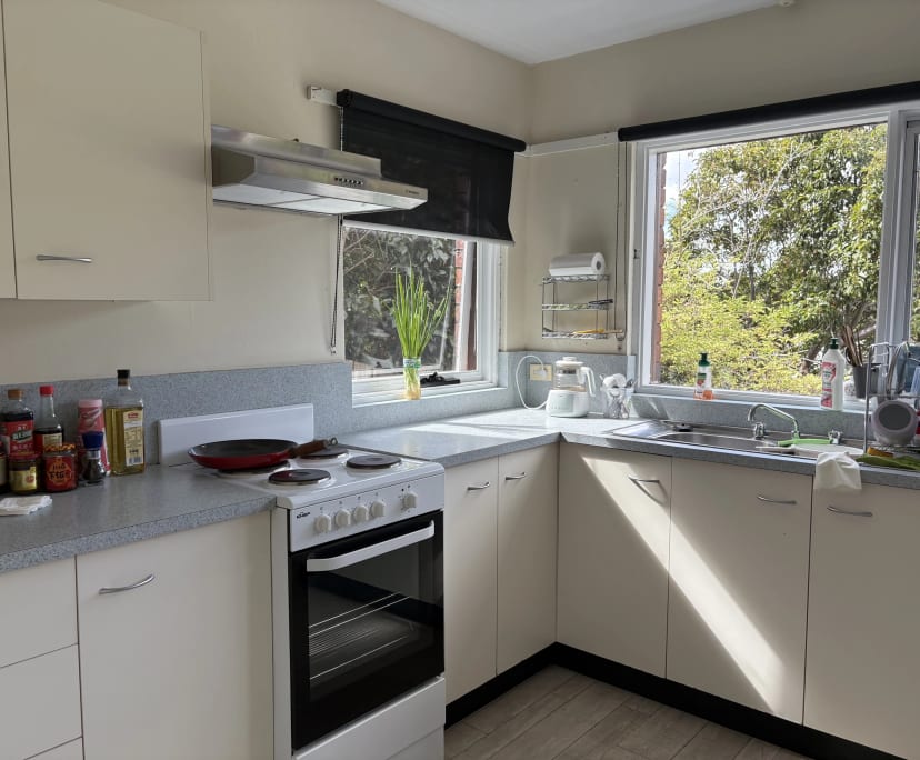 Furnished room in a flatshare