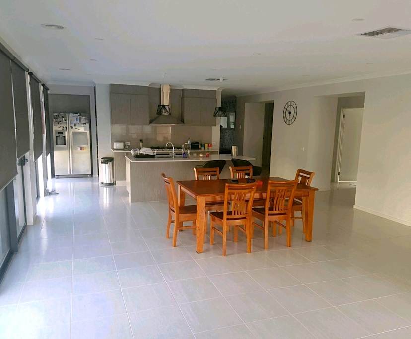 $235, Share-house, 5 bathrooms, Pakenham VIC 3810