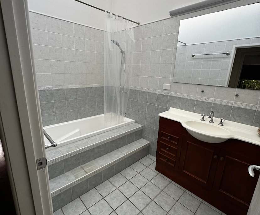 $210-280, Share-house, 3 rooms, Carina Heights QLD 4152, Carina Heights QLD 4152