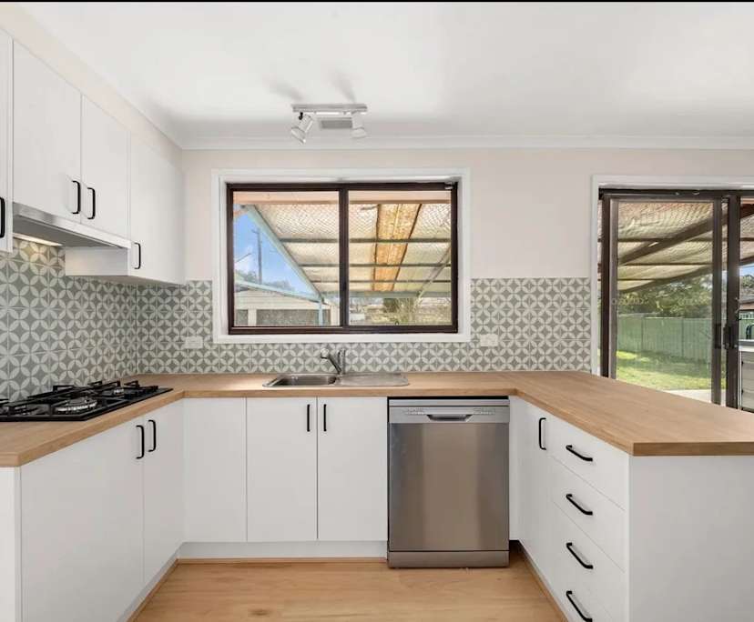 Unfurnished room in a share house