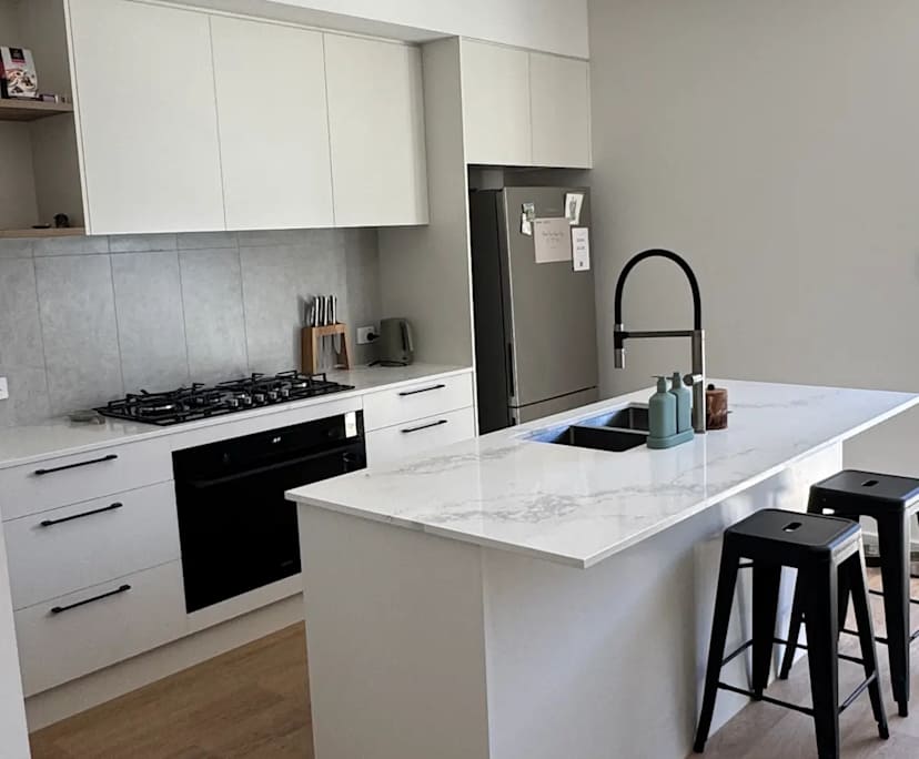 $300, Share-house, 3 bathrooms, Woodville West SA 5011