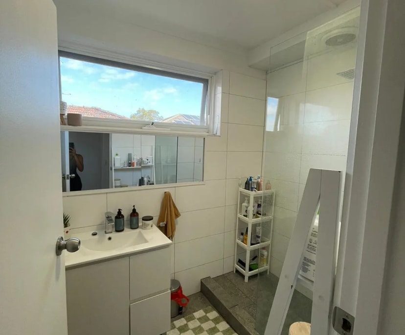 $300, Flatshare, 2 bathrooms, Balaclava VIC 3183