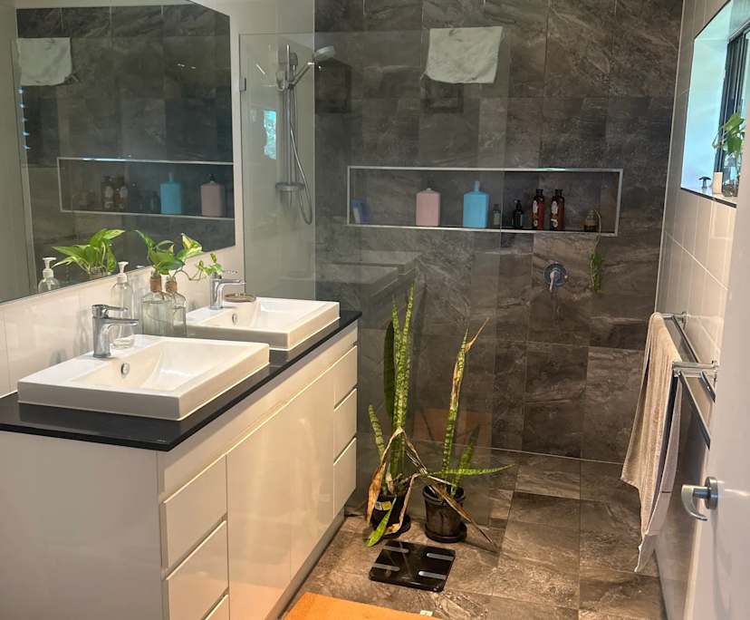 Furnished room with ensuite in a share house