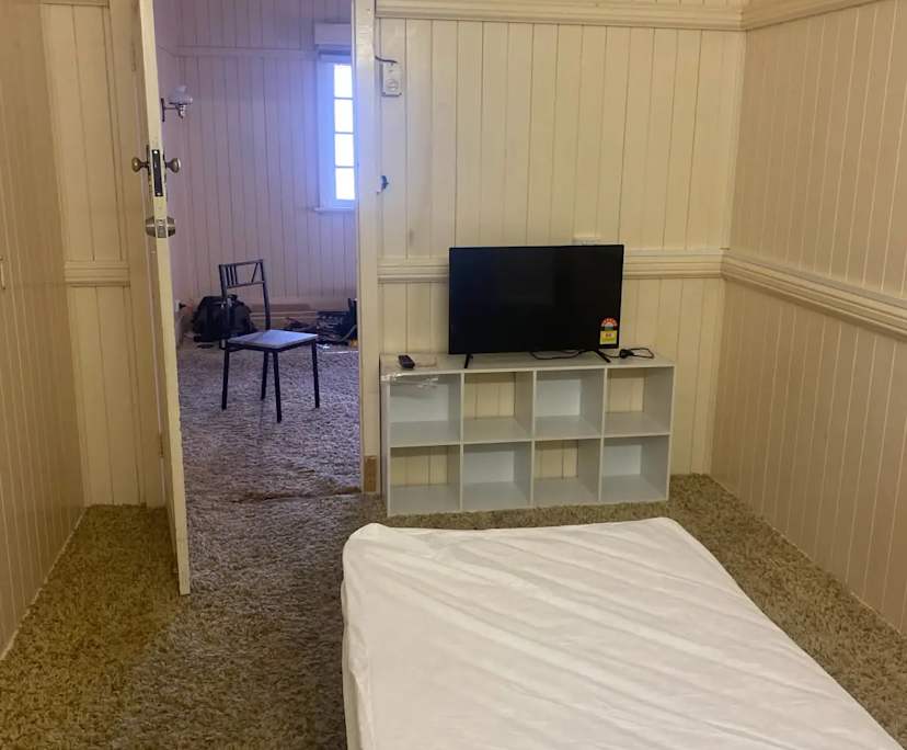 $275, Share-house, 4 bathrooms, West Mackay QLD 4740