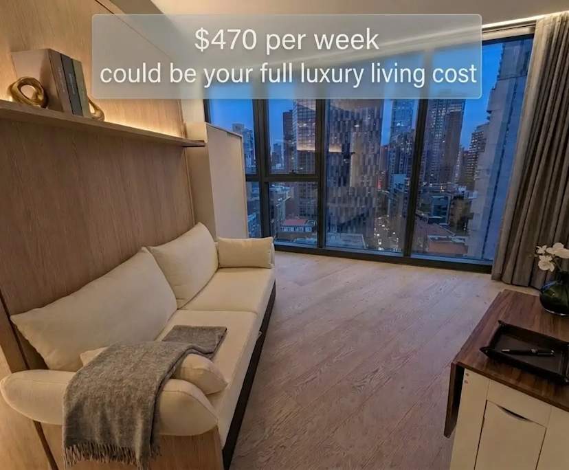Furnished room in a flatshare