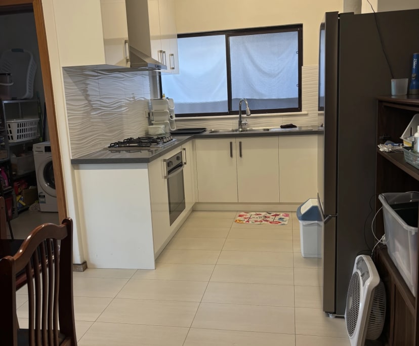 $250, Share-house, 3 bathrooms, Cannington WA 6107