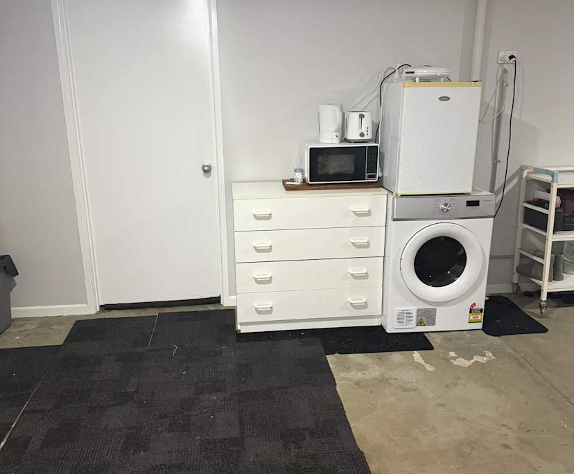 $320, Share-house, 4 bathrooms, Slacks Creek QLD 4127