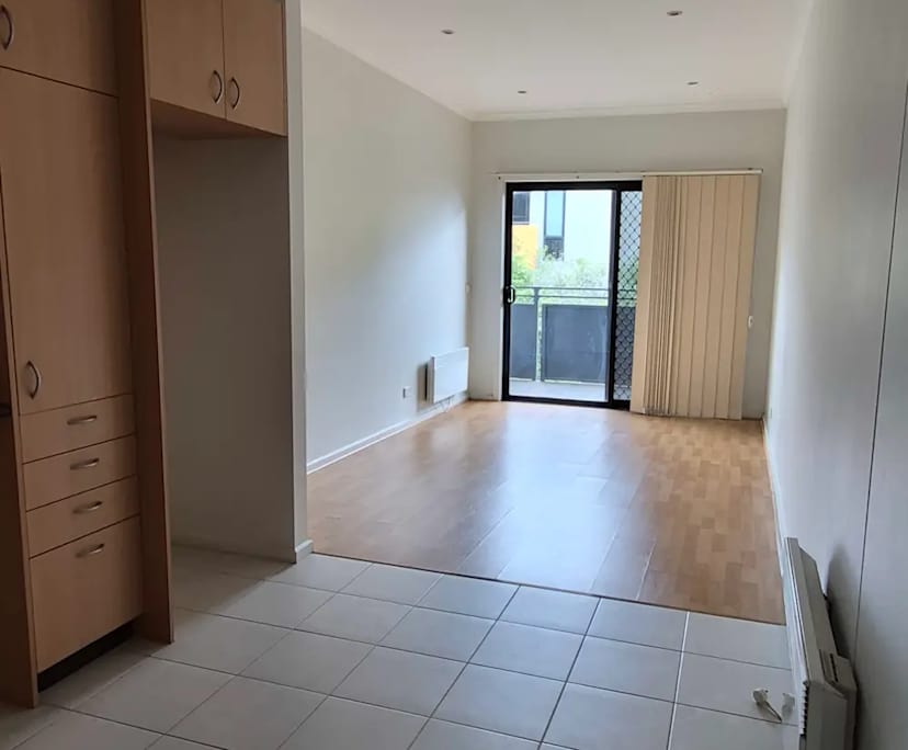 Whole property with 2 rooms for rent