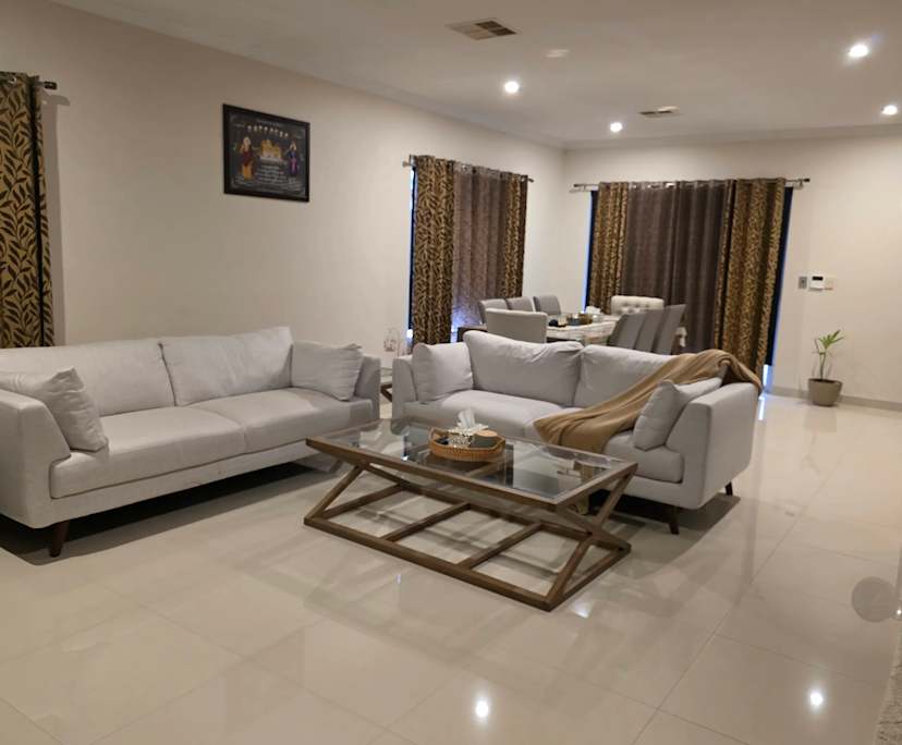 Unfurnished room with ensuite in a share house