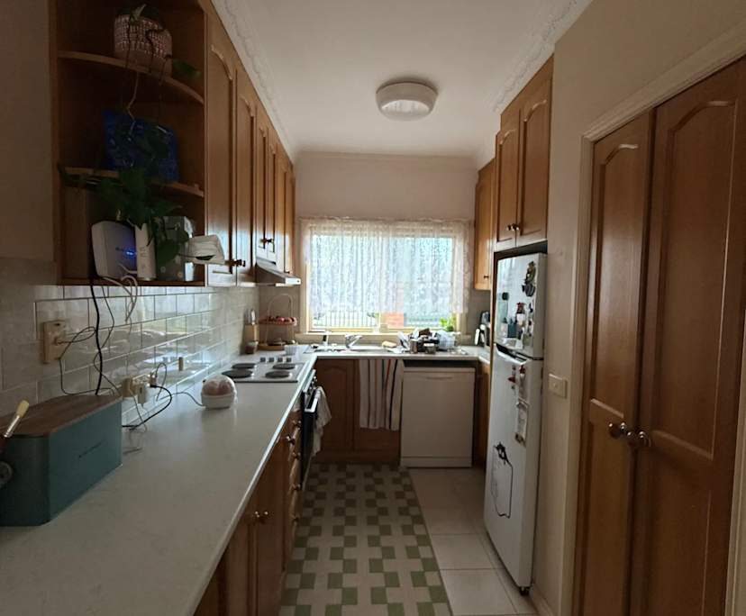 Unfurnished room with own bathroom