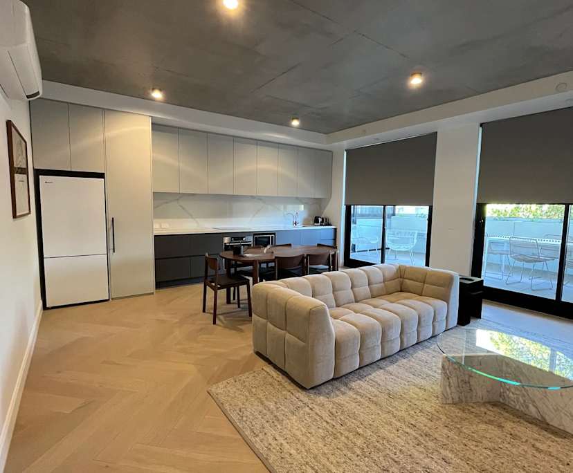 Furnished room with own bathroom