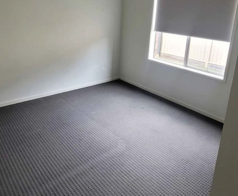 Unfurnished room in a share house