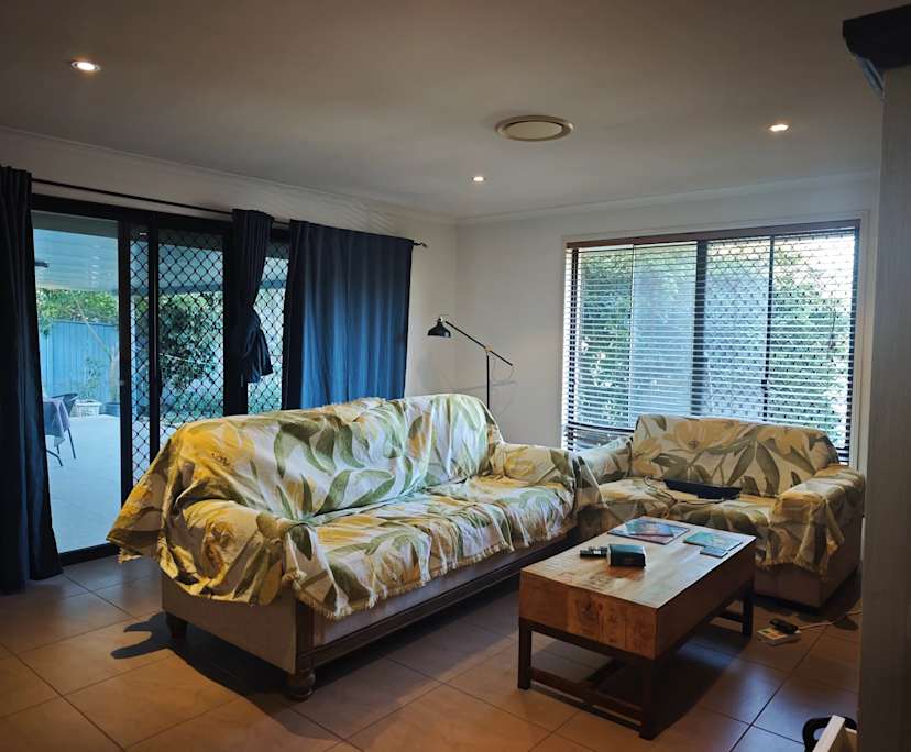 Furnished room in a share house