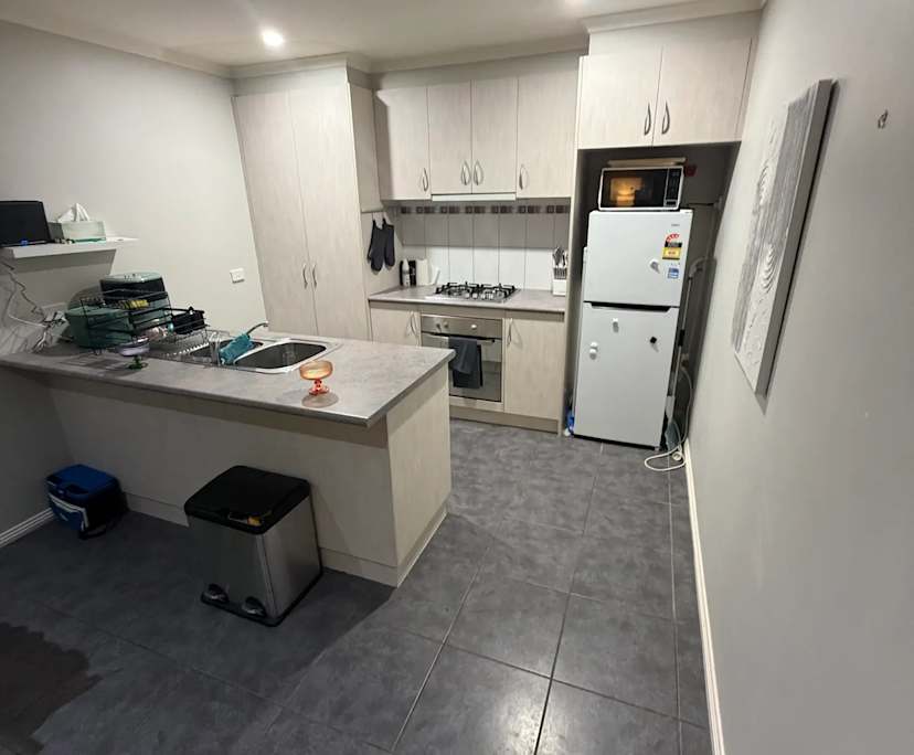 Unfurnished room in a flatshare