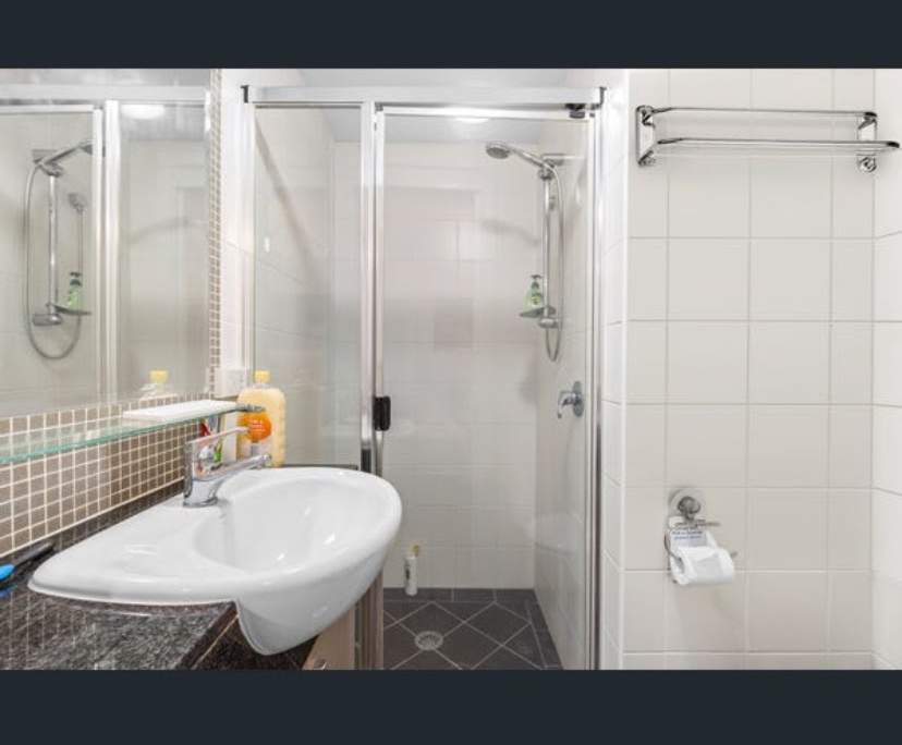 Furnished room with own bathroom