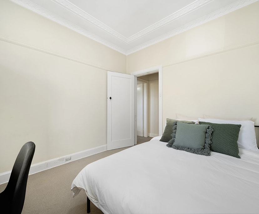 $780, Whole-property, 2 bathrooms, Petersham NSW 2049