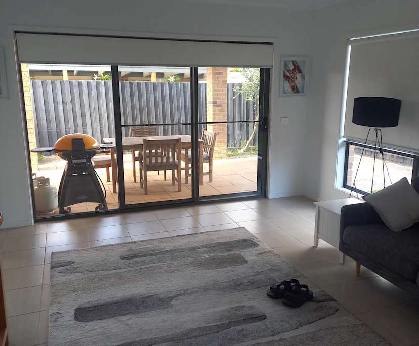 $300, Homestay, 3 bathrooms, Mount Martha VIC 3934