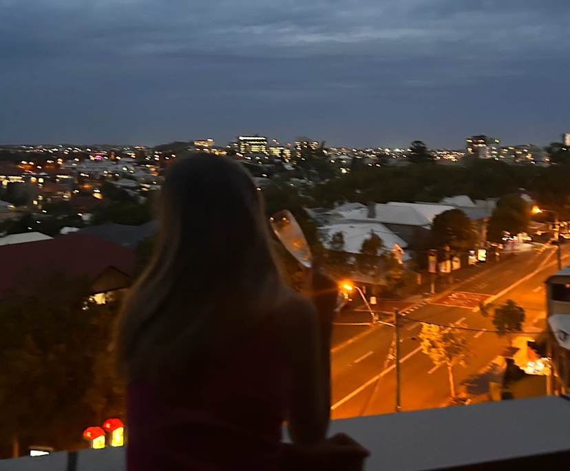 $350, Flatshare, 2 bathrooms, Spring Hill QLD 4000