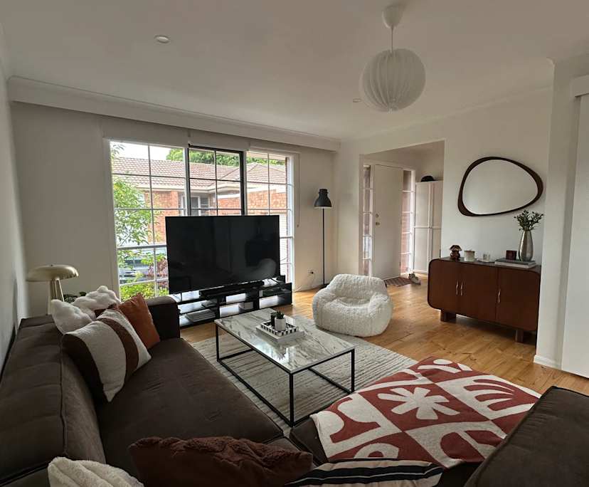 Furnished room in a share house